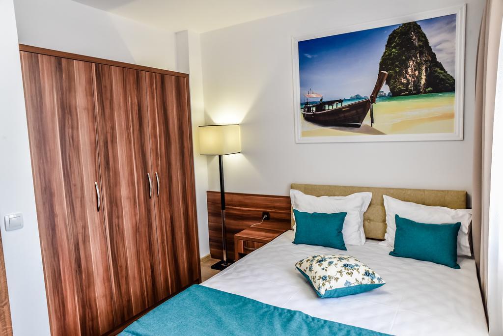 Stela Apartments Obzor Bagian luar foto